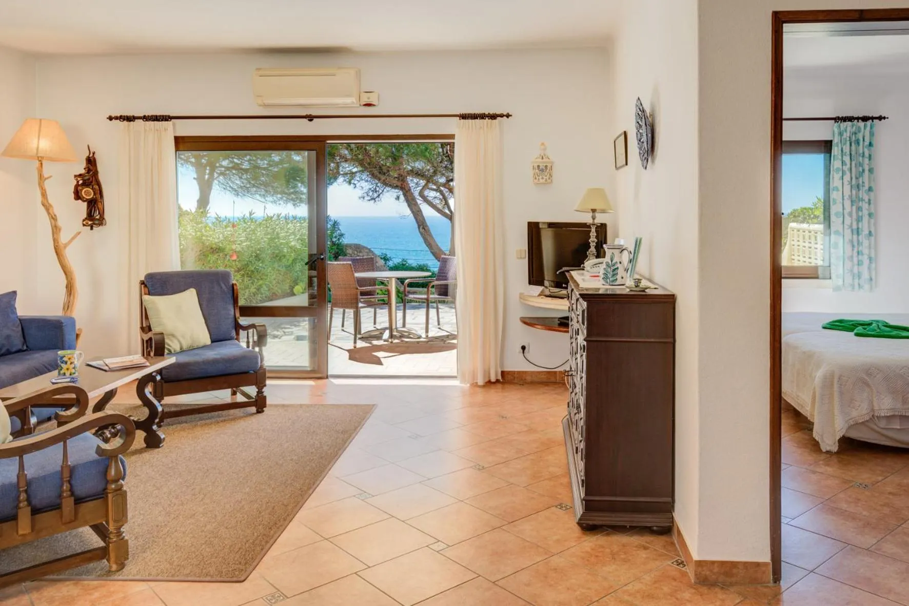 View (from property/room), Bed in Algar Seco Parque