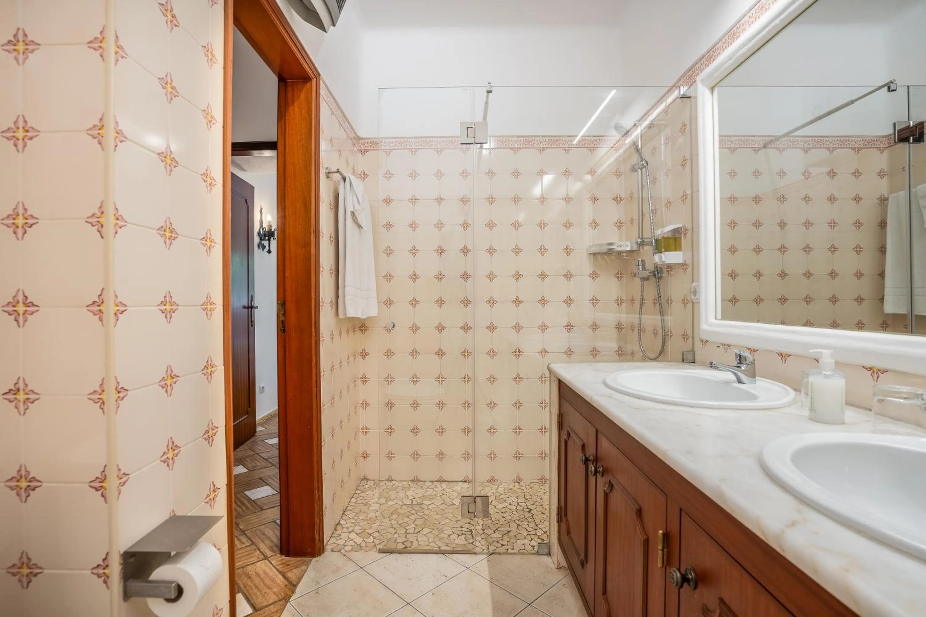 Shower in Algar Seco Parque