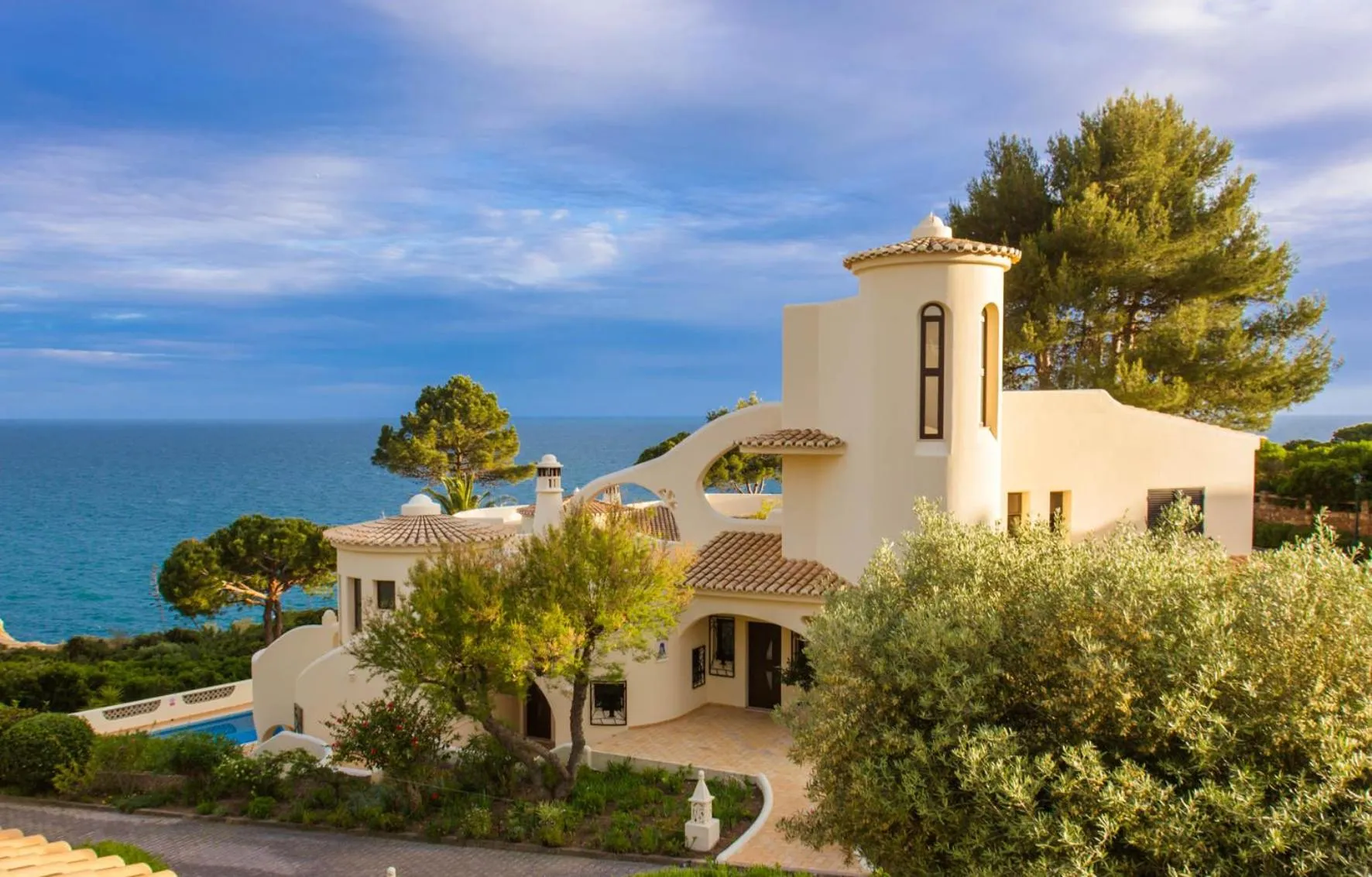 Facade/entrance in Algar Seco Parque