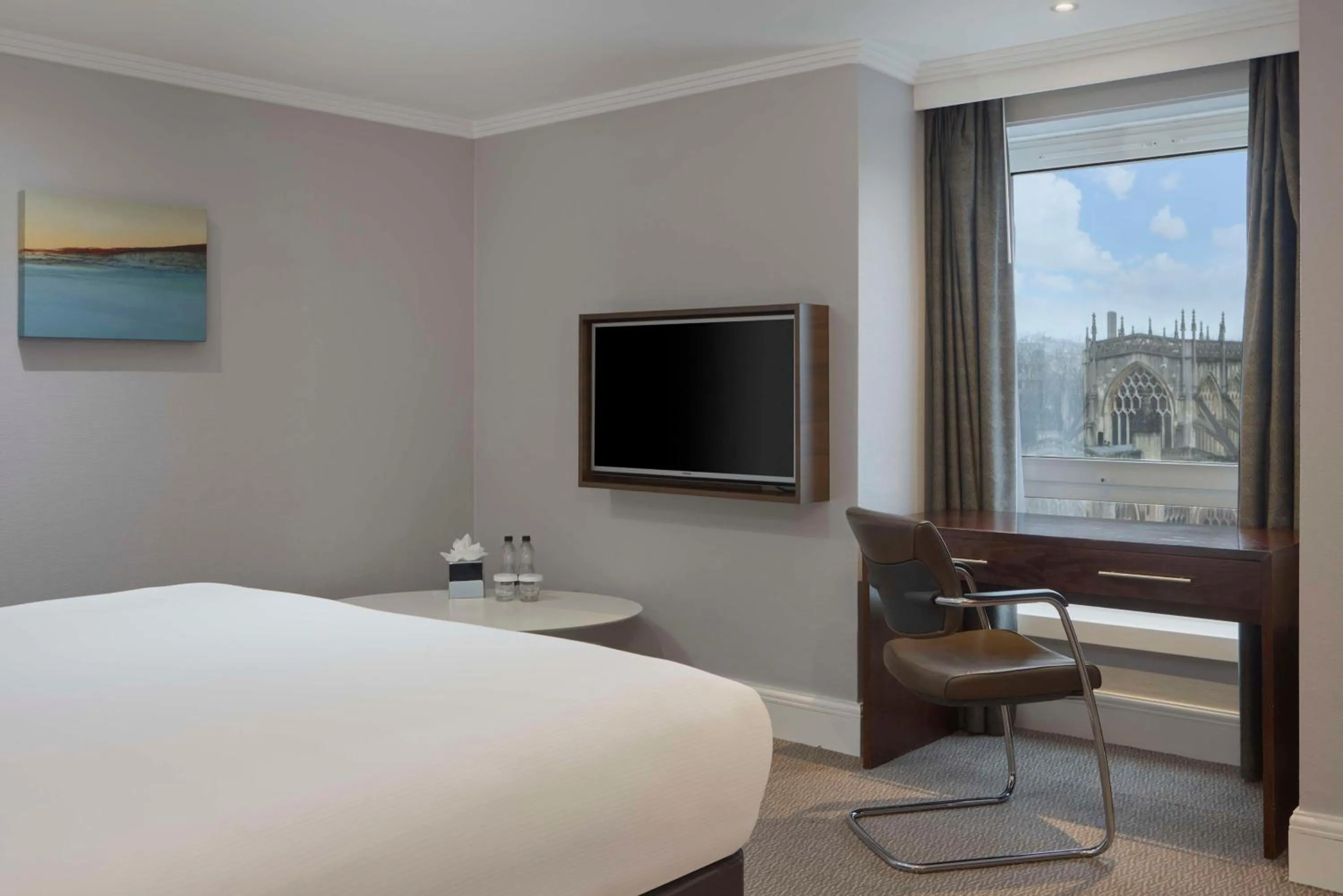 Bedroom in DoubleTree by Hilton Bristol City Centre