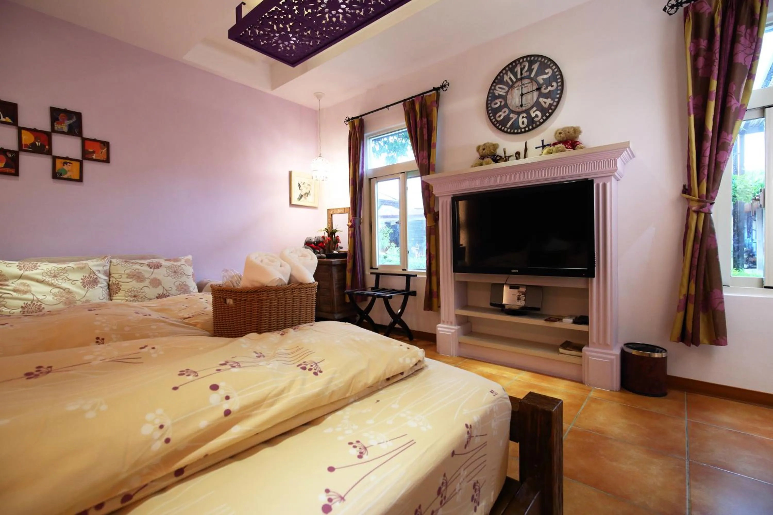 Bedroom, Bed in Jasmine Orange B&B