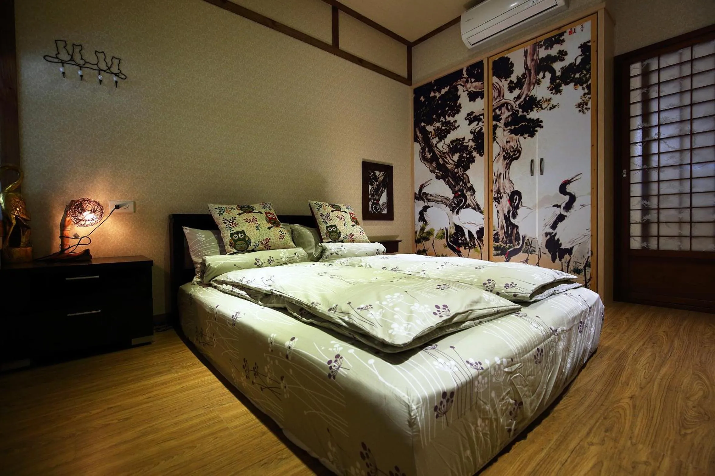 Photo of the whole room, Bed in Jasmine Orange B&B