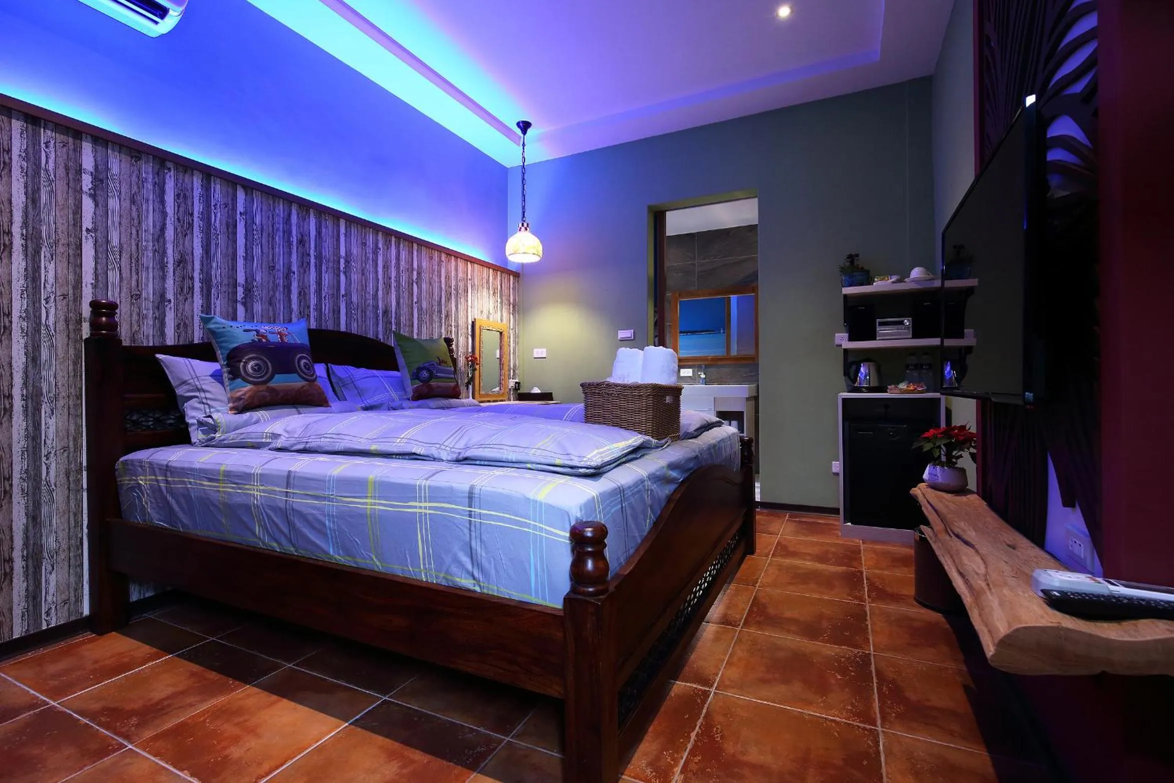 Photo of the whole room, Bed in Jasmine Orange B&B