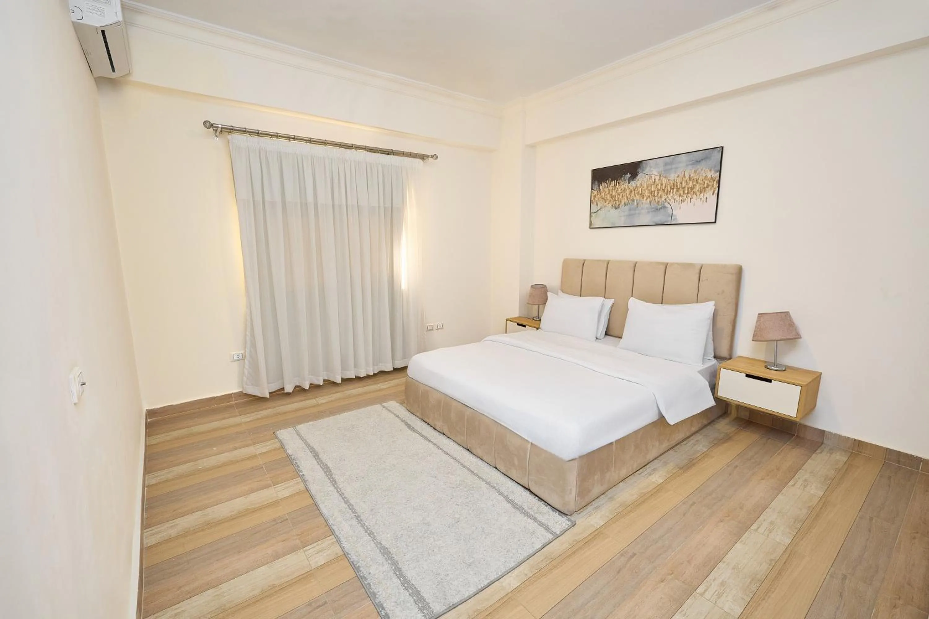 Bed in Settle Inn South 90 Apartments