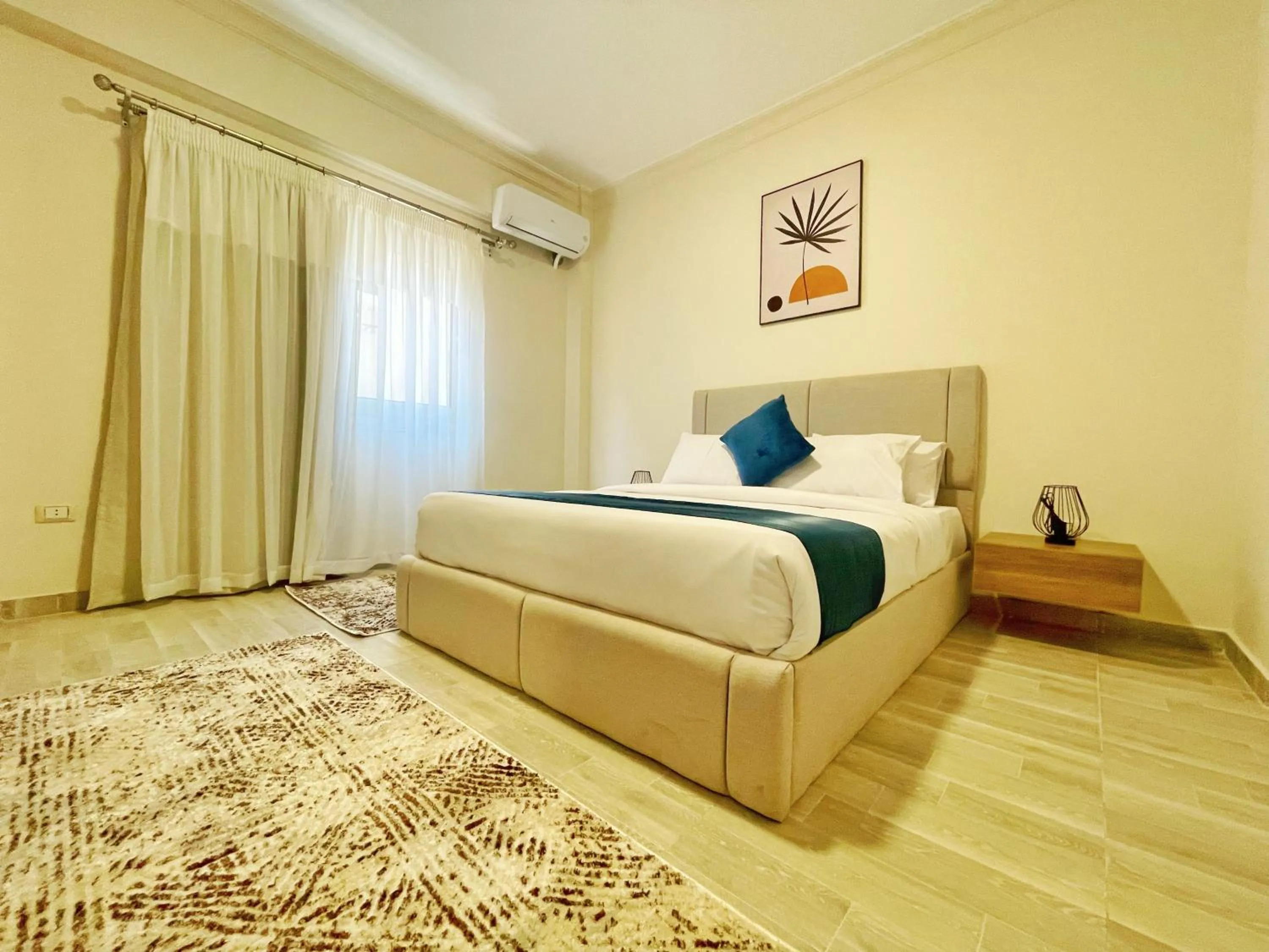 Bedroom, Bed in Settle Inn South 90 Apartments