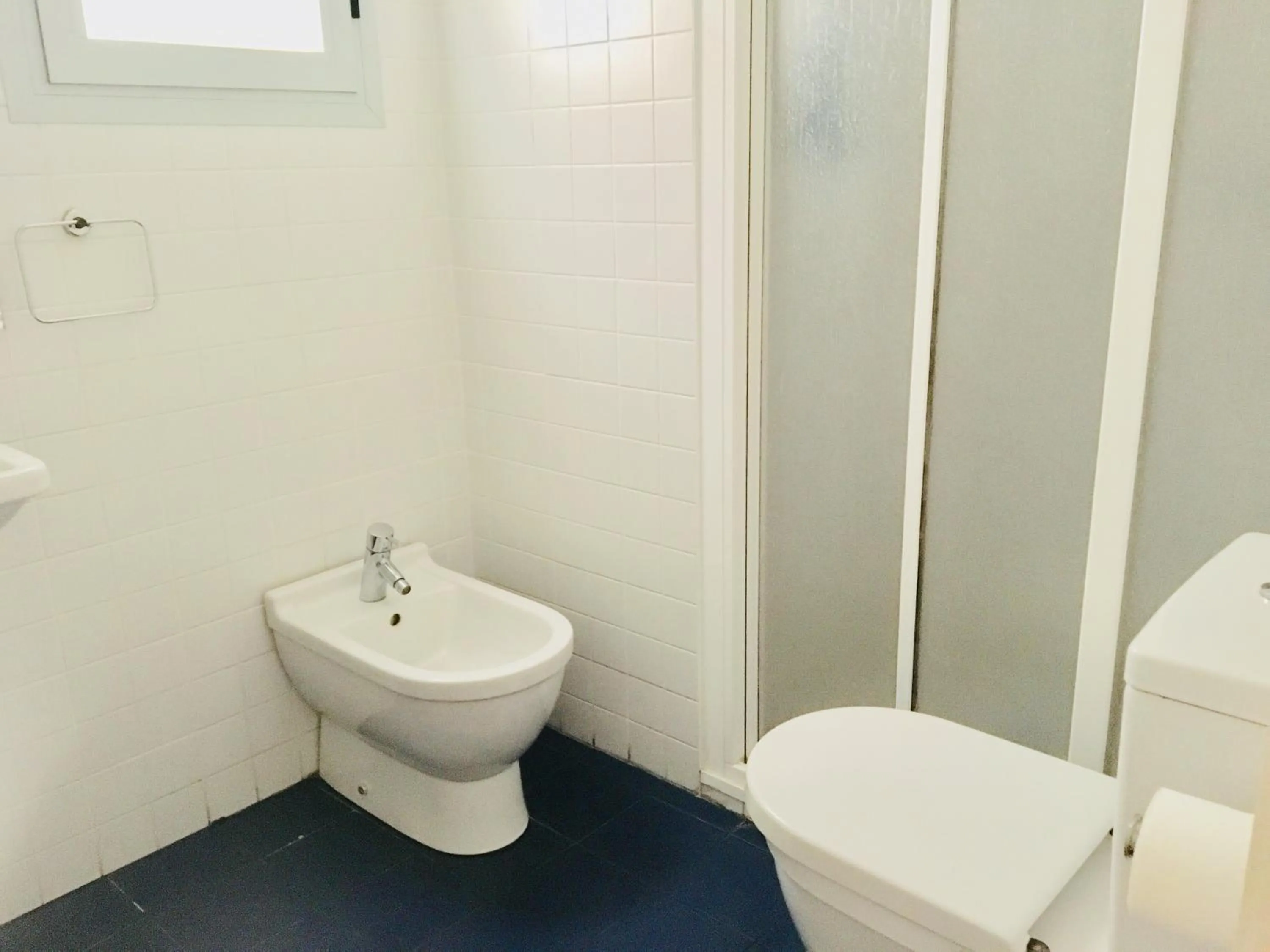 Bathroom in Apartamentos Santa Faz by Be Alicante