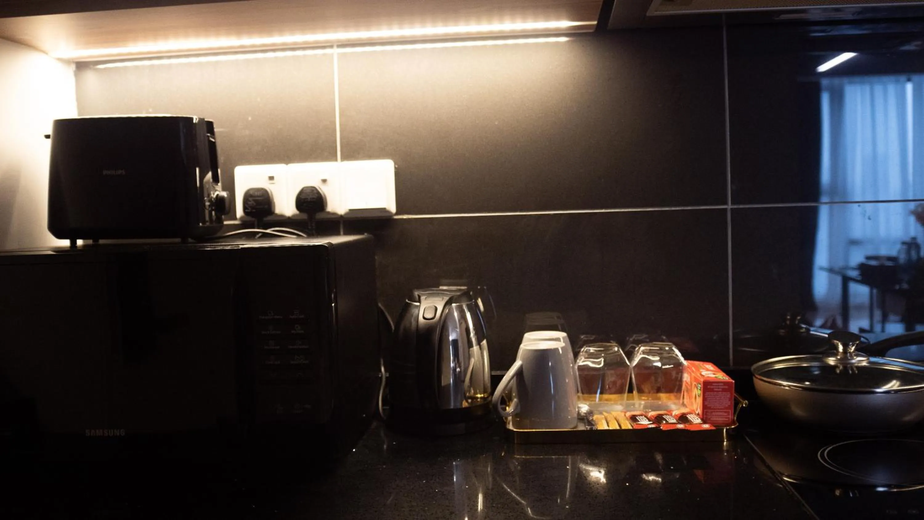 Coffee/tea facilities in Axon Residence KLCC - AX HOME