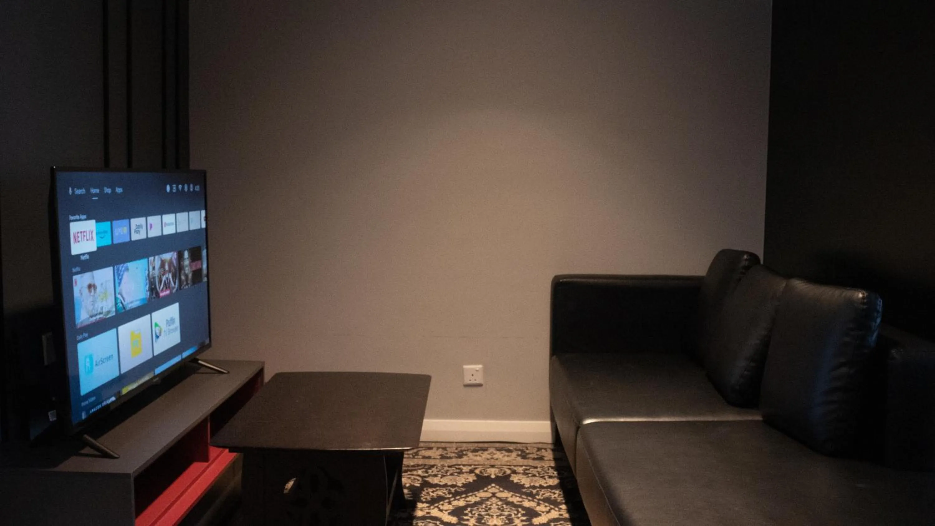 Communal lounge/ TV room in Axon Residence KLCC - AX HOME