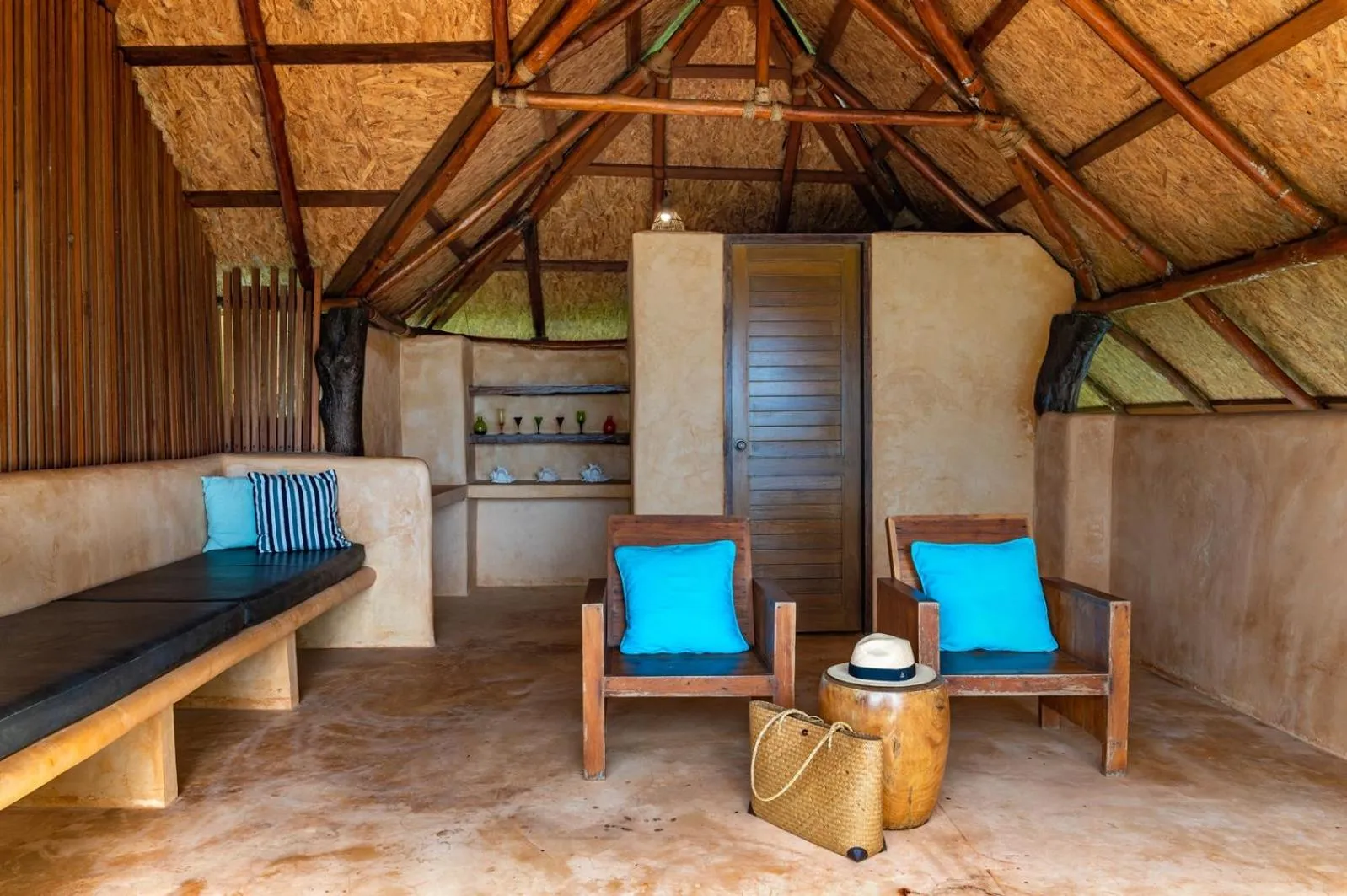 Photo of the whole room in Tinkerbell Resort @ Koh Kood