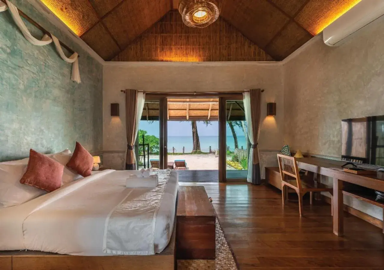 Villa - Beach Front in Tinkerbell Resort @ Koh Kood Villa - Beach Front in Tinkerbell Resort @ Koh Kood