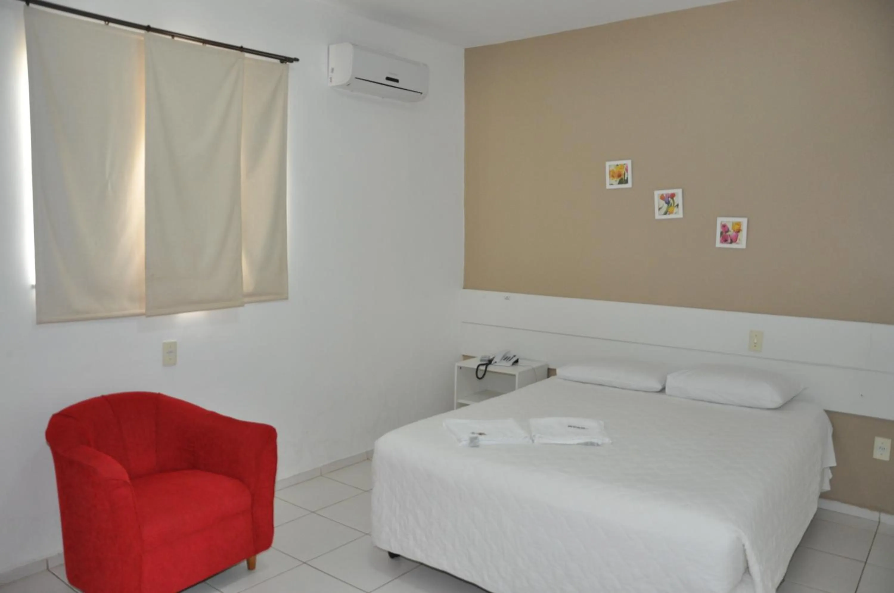 Bedroom, Bed in Hotel Ryad Express