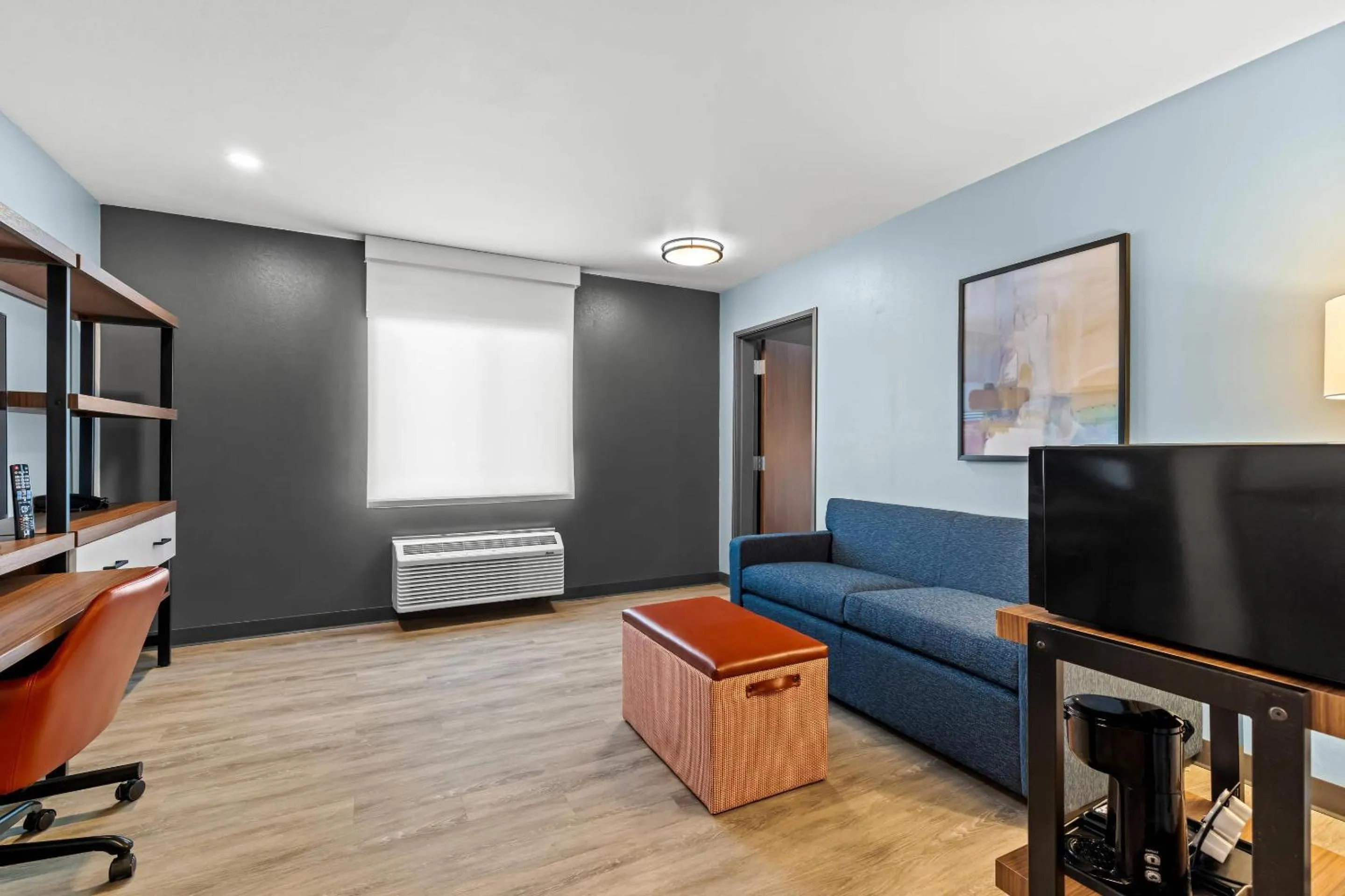 Bedroom in Everhome Suites Temecula