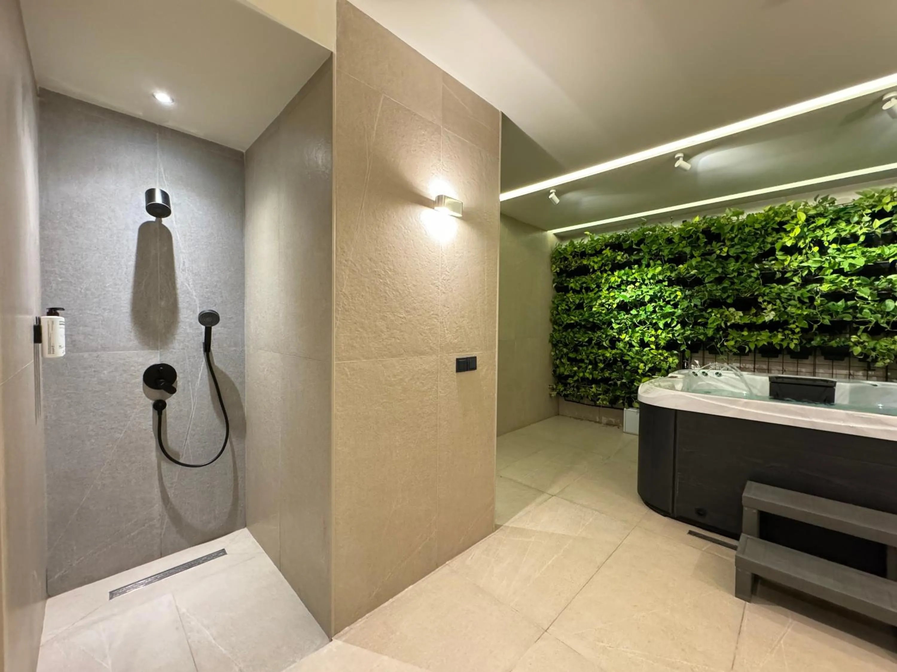 Spa and wellness centre/facilities in Design Hotel & Private Spa - Tbilisi Edition