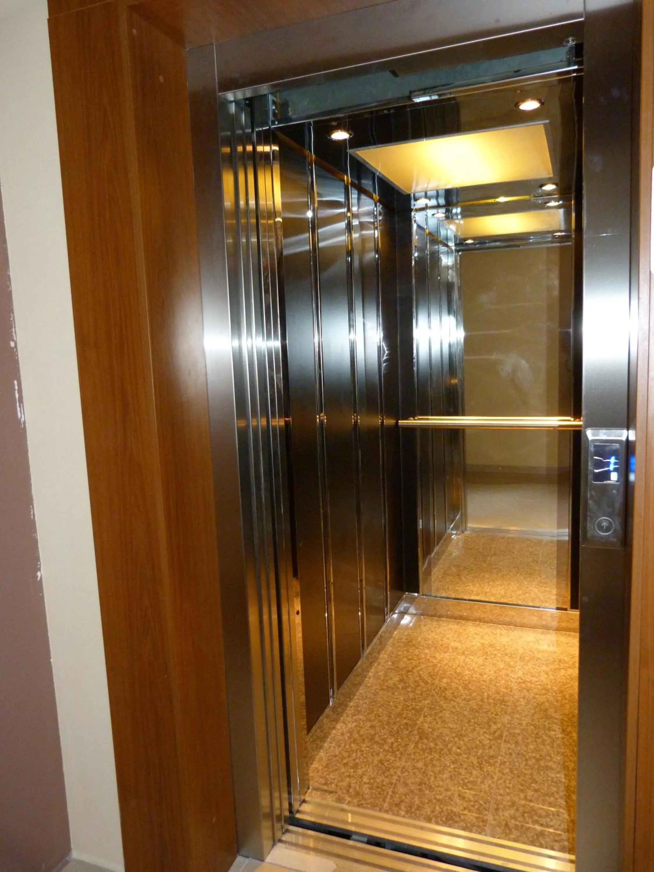 Other in Toma's Residence - Front Beach