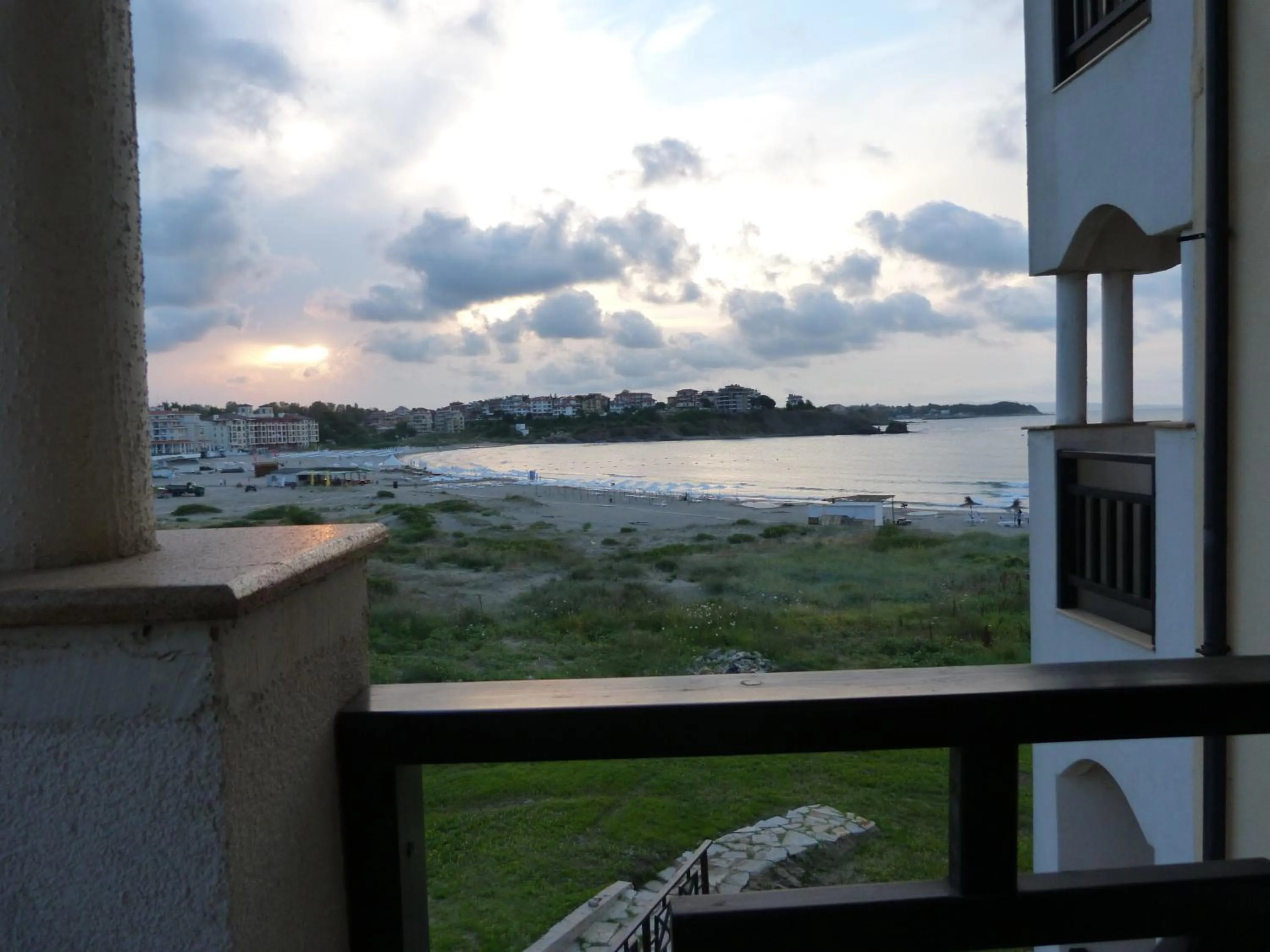 Bird's eye view in Toma's Residence - Front Beach