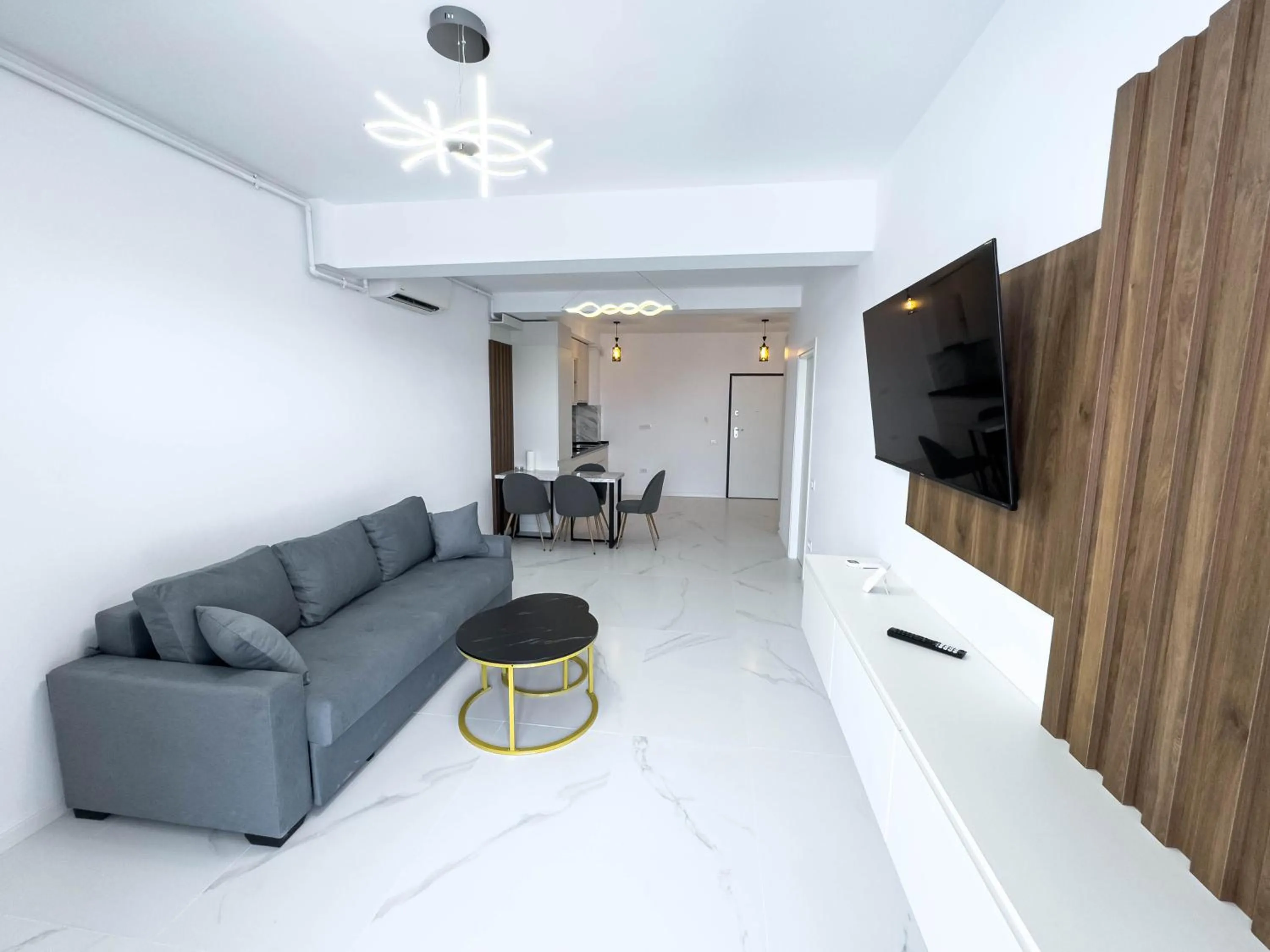 TV and multimedia in Wave 6 Apartments