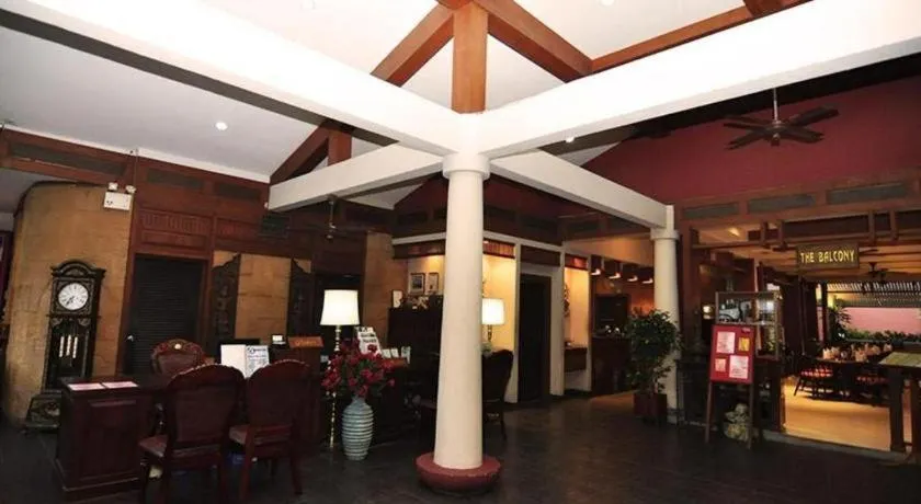 Hyton Leelavadee Hotel