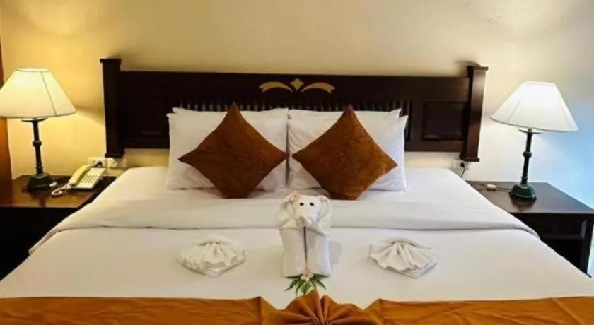 Bed in Hyton Leelavadee Hotel