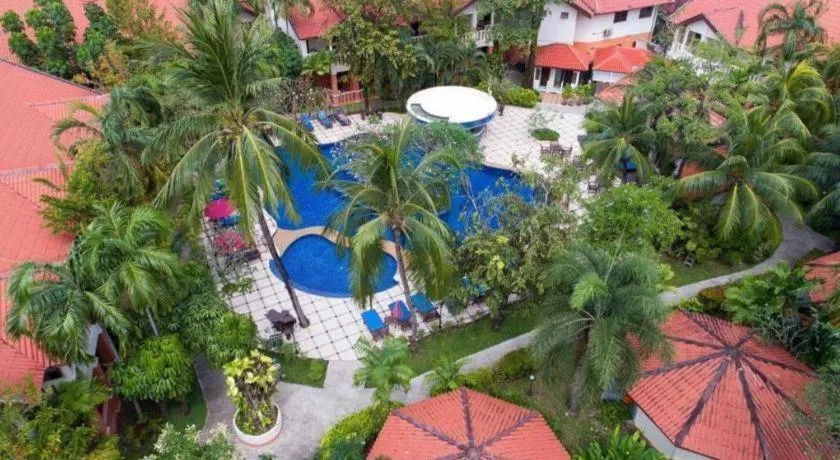 Hyton Leelavadee Hotel