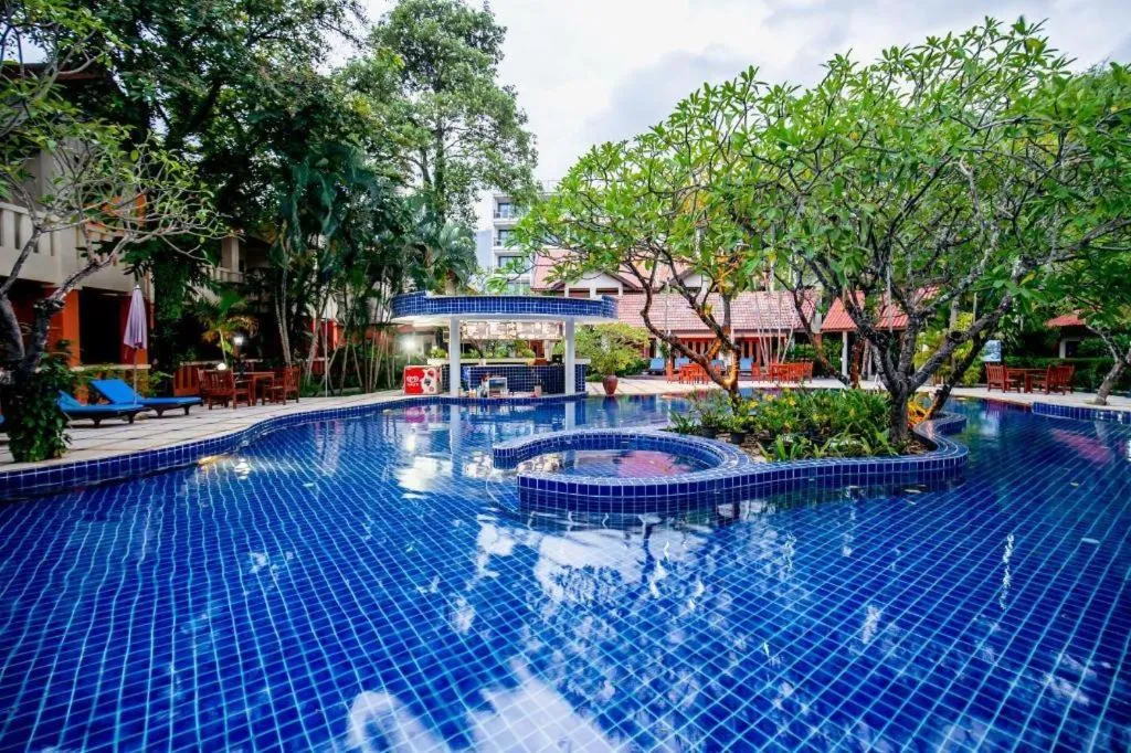 Hyton Leelavadee Hotel