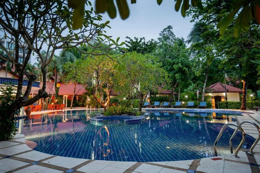 Hyton Leelavadee Hotel