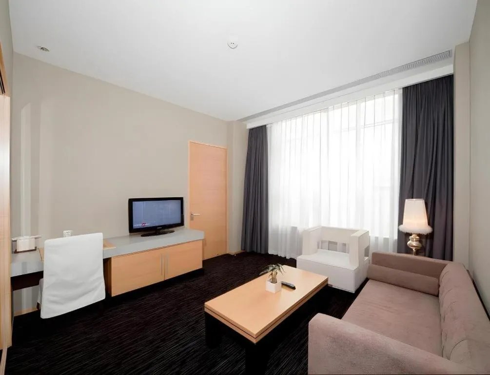 Bed in Guangzhou Carat Hotel