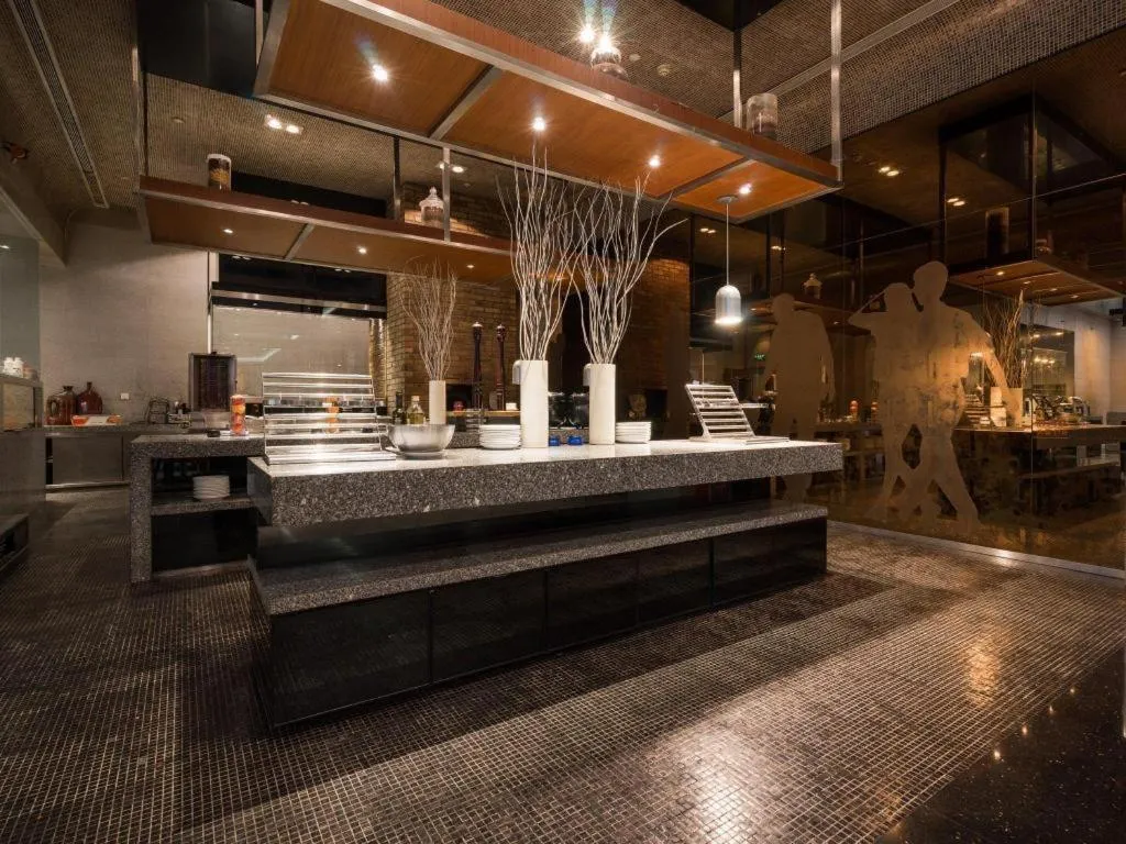 Guangzhou Carat Hotel