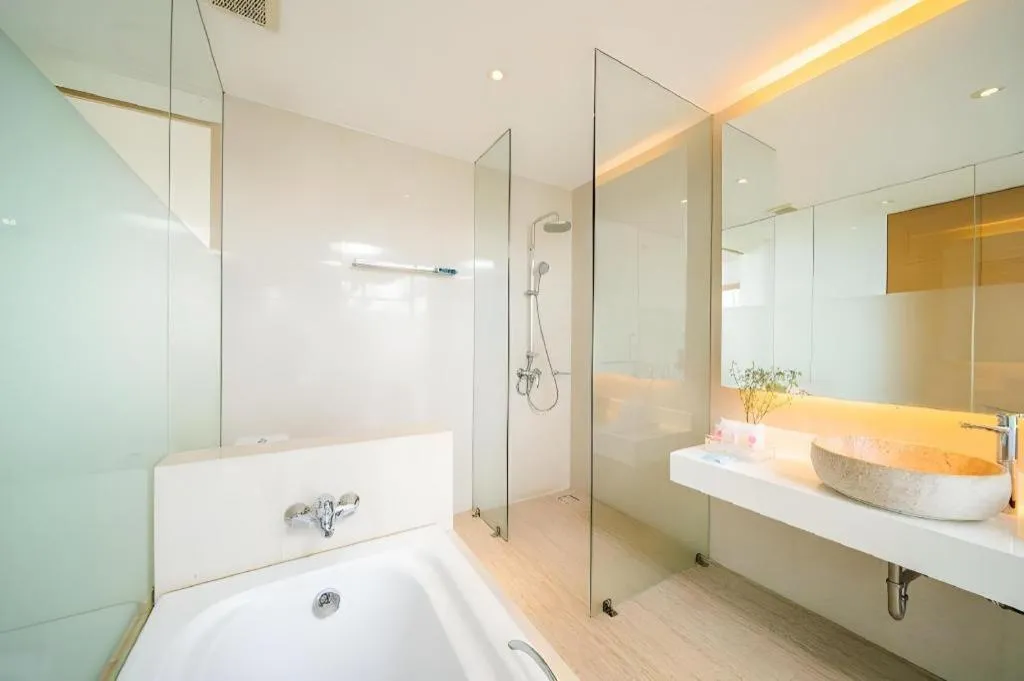 Seven Zea Chic Hotel