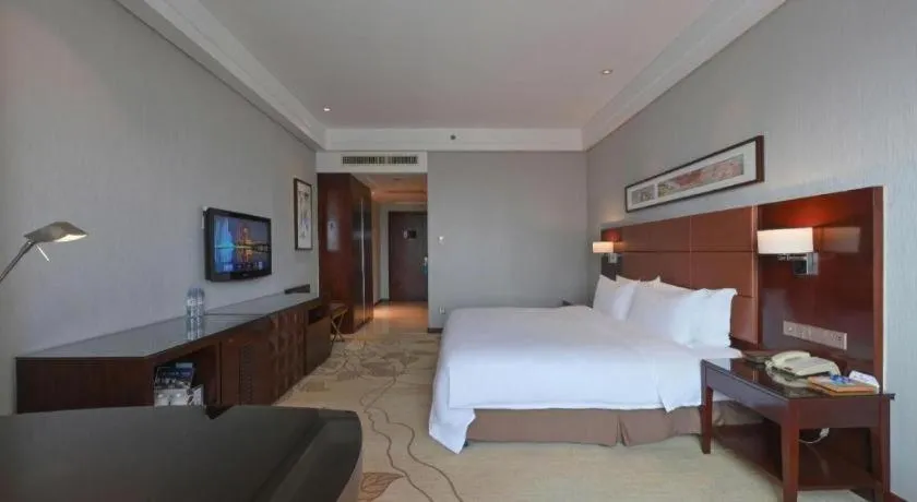 Bed in Kinho Narada Hotel