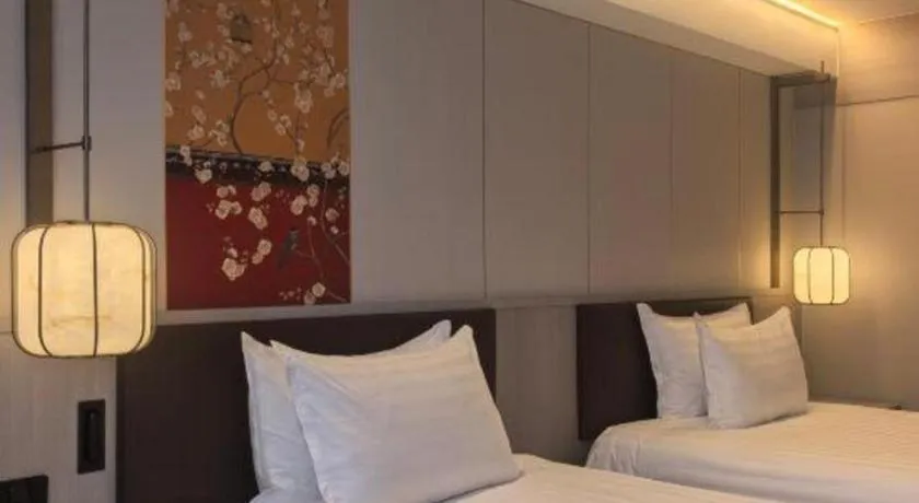 Bed in Jinglun Hotel