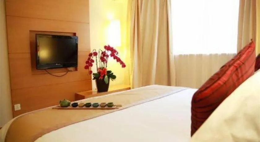 Bed in Jinglun Hotel