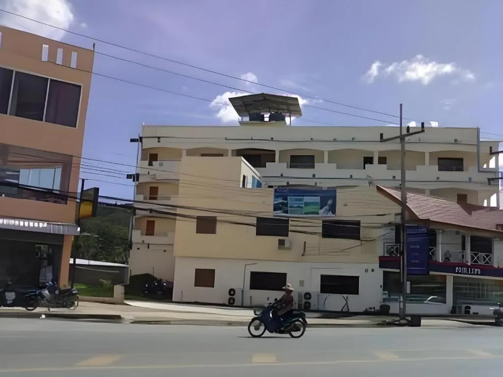 Kamala Phuyai Resort