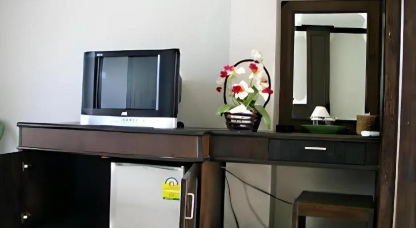 Kamala Phuyai Resort