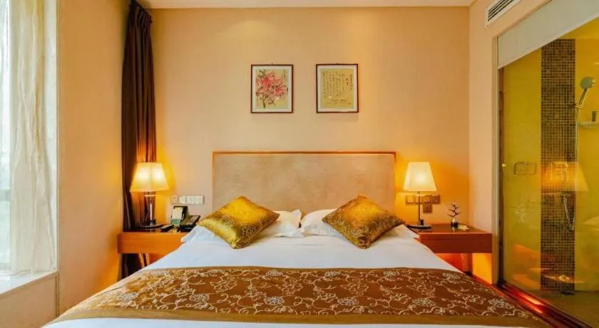 Bed in Expo Garden Hotel