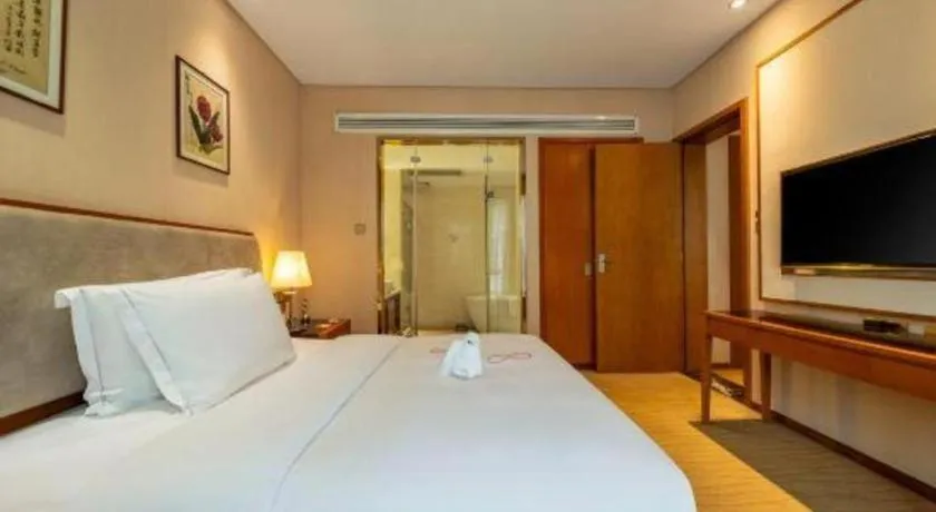 Bed in Expo Garden Hotel