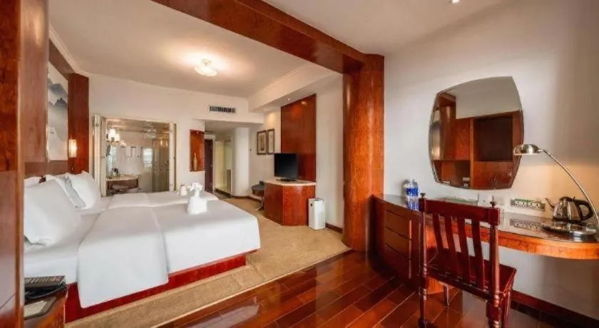 Bed in Expo Garden Hotel