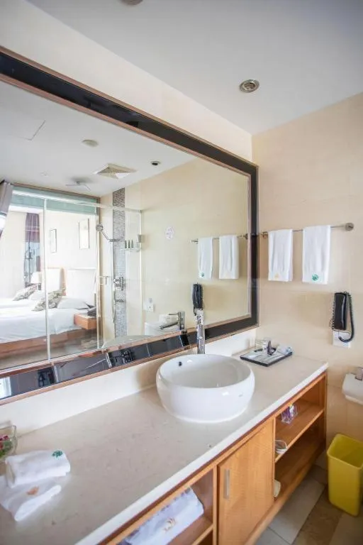 Bed in Expo Garden Hotel