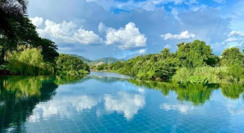 Ruen Maihom Riverside Cottage