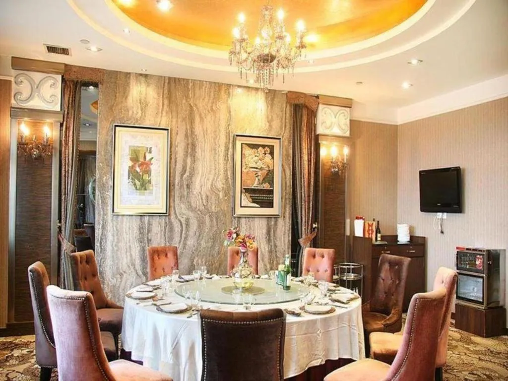 Qingdao Danube International Hotel