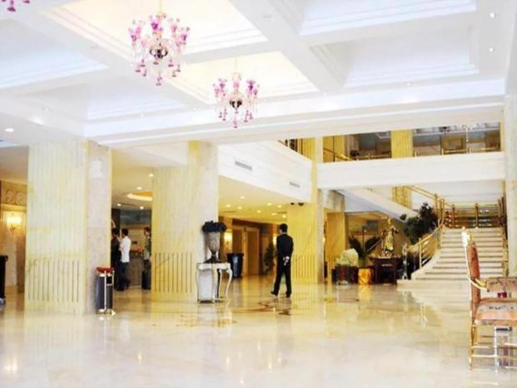 Qingdao Danube International Hotel