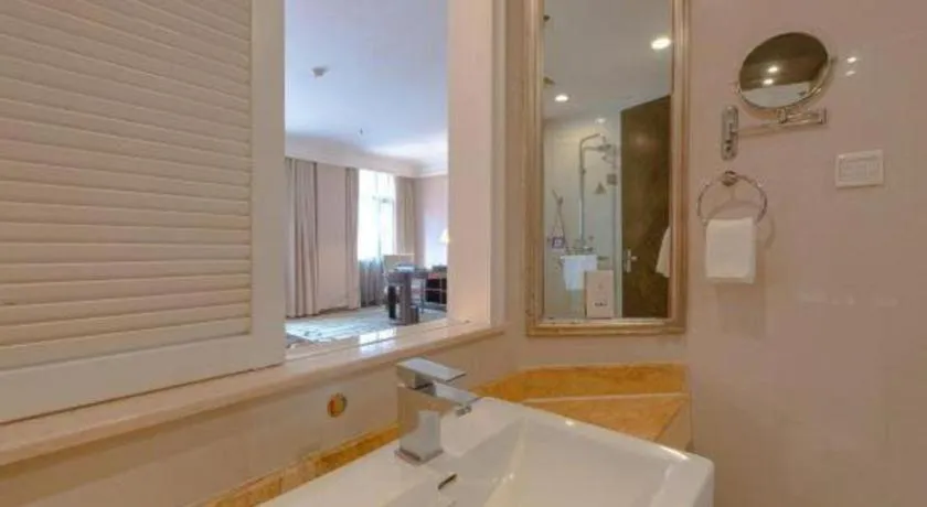 Qingdao Danube International Hotel