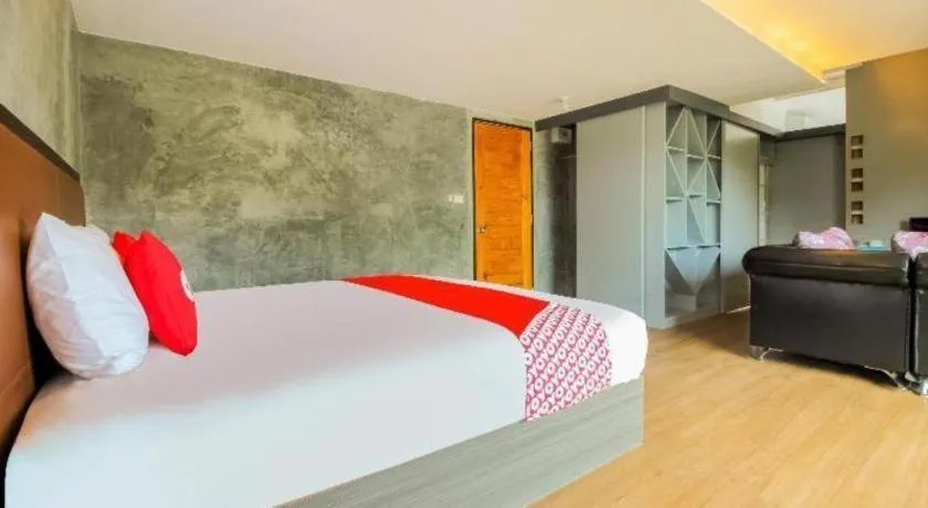 Bed in OYO 271 The Resort Romklao