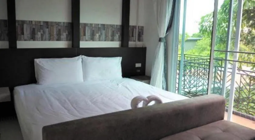 Bed in OYO 271 The Resort Romklao
