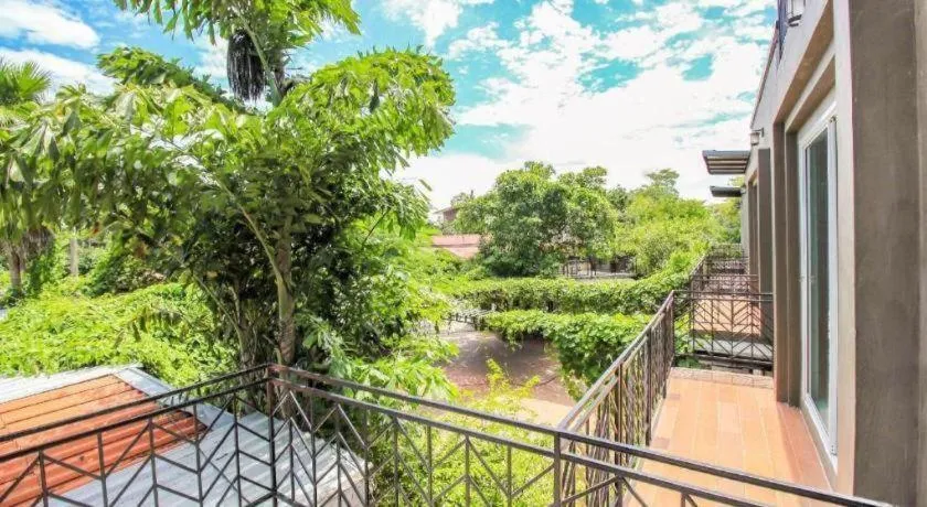 OYO 271 The Resort Romklao