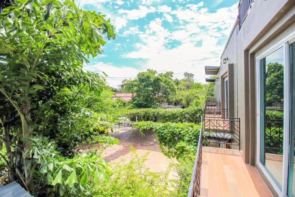 OYO 271 The Resort Romklao