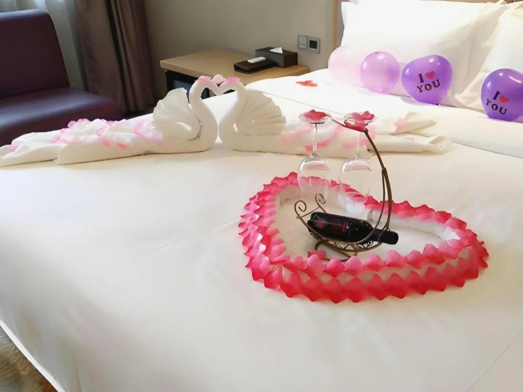 Bed in Lavande Hotel Guangzhou Tianhe Park Metro Station