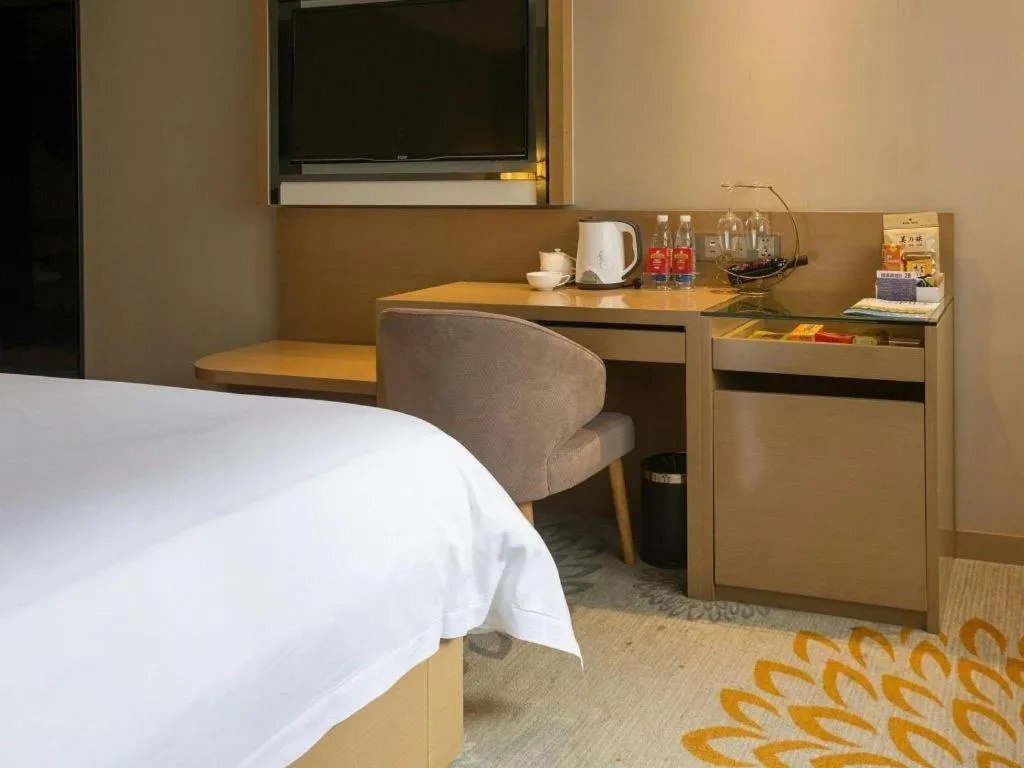 Bed in Lavande Hotel Guangzhou Tianhe Park Metro Station