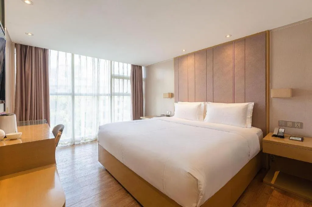Bed in Lavande Hotel Guangzhou Tianhe Park Metro Station