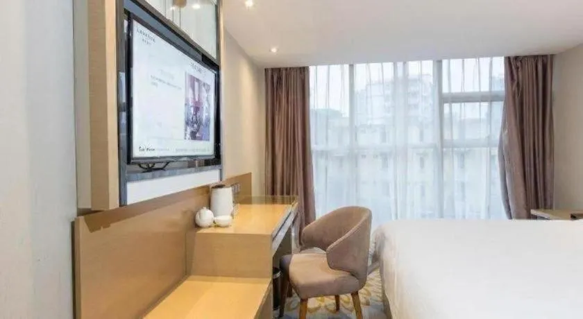 Bed in Lavande Hotel Guangzhou Tianhe Park Metro Station