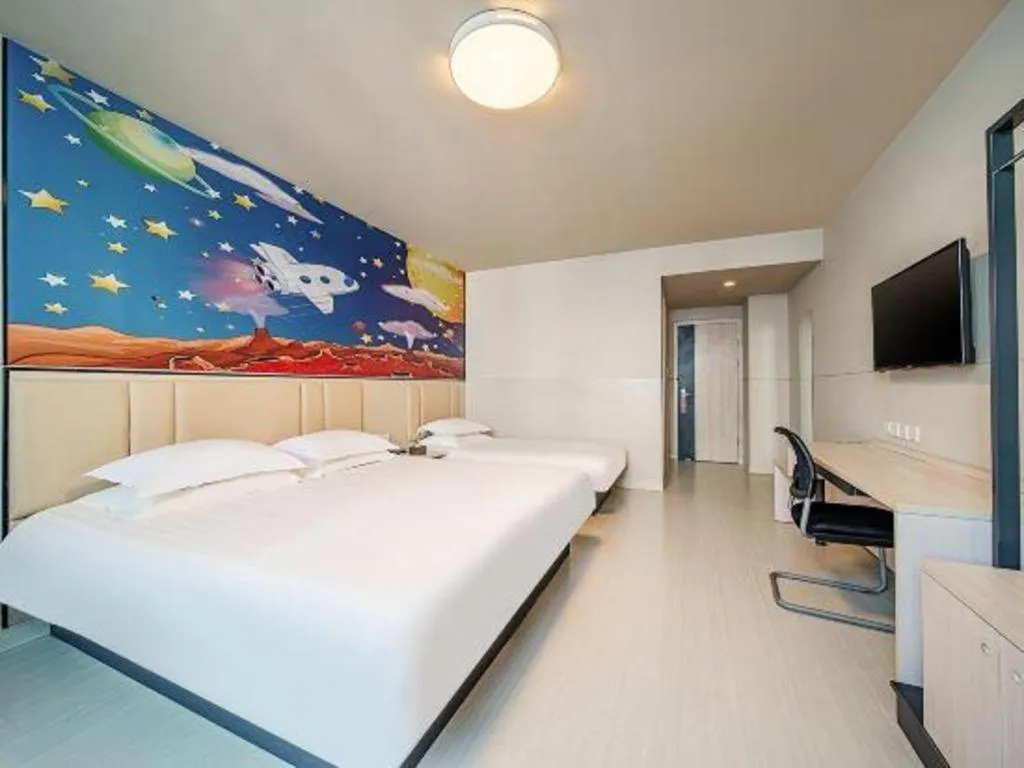 Bed in Jinjiang Inn Kunming Changshui Airport